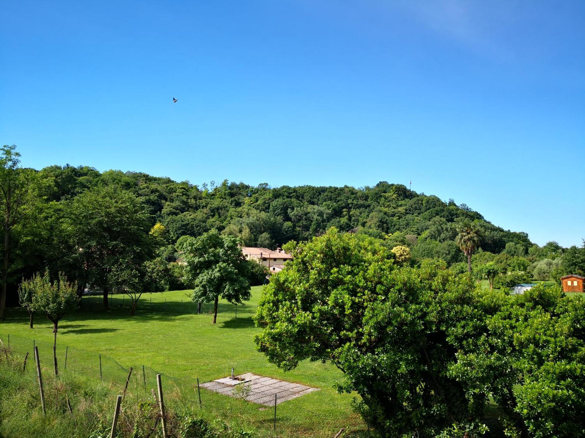 Appartamento Da Guido Borso del Grappa Exterior photo